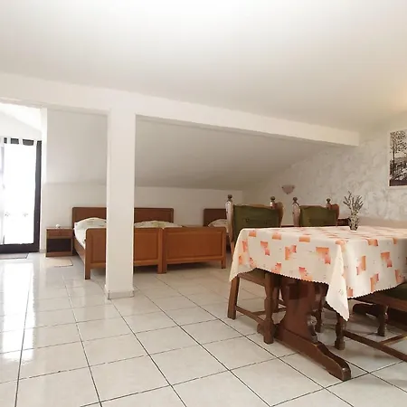 Fuer 3 Personen Ca 35 Qm In Banjole, Istrien Istrische Riviera Banjole
