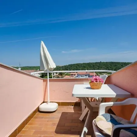 Apartment Fuer 3 Personen Ca 35 Qm In Banjole, Istrien Istrische Riviera